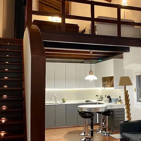 Tuscany Loft In The Apartment *